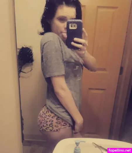 Lexieeyrush OnlyFans Thumbnail #kqLv7Y7C71