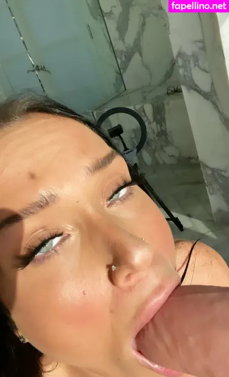 Lexiefucks OnlyFans Thumbnail #2sP2guBlFm