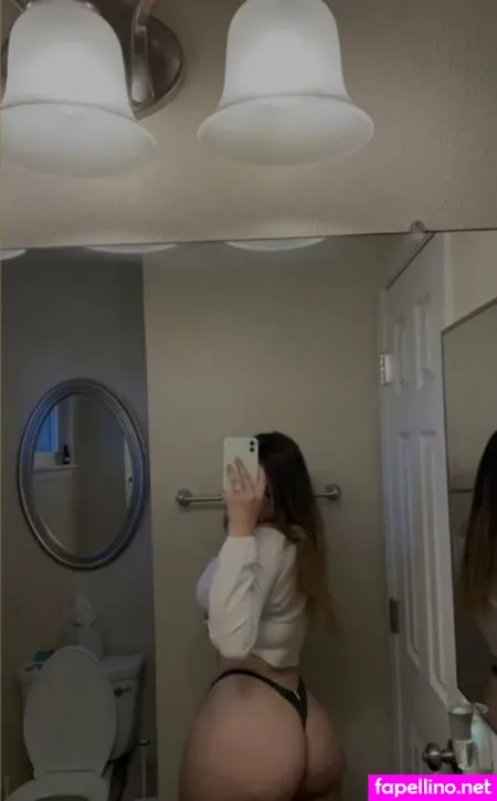 Lexielvpez Main Profile Photo