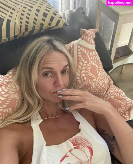 Lexiemore OnlyFans Thumbnail #IbS7pLKjsy