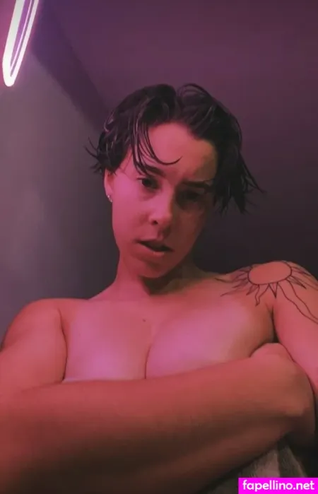 Lexiepeterss 1 OnlyFans Thumbnail #FTTx85WHS6