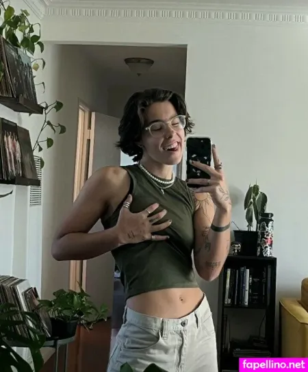 Lexiepeterss 1 OnlyFans Thumbnail #Z79aVd8PYJ