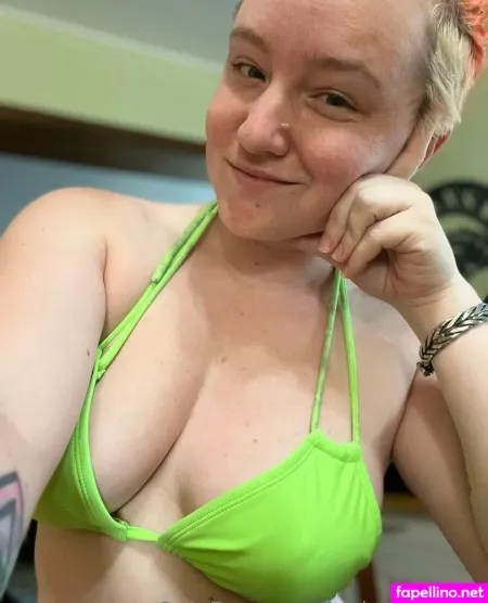Lexierexiefree OnlyFans Thumbnail #fl8KgfV3V7