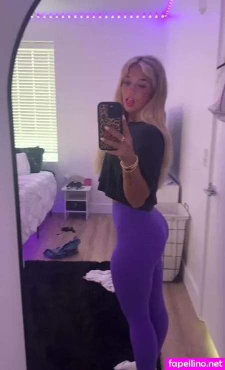 Lexii Violett OnlyFans Thumbnail #8a9pPsubrD