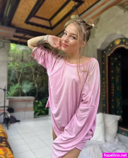 Lexiii Moon OnlyFans Thumbnail #SqRskX9vsg