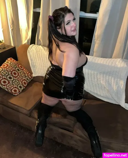 Lexiilovesboots OnlyFans Thumbnail #I6Wt6Kcau0