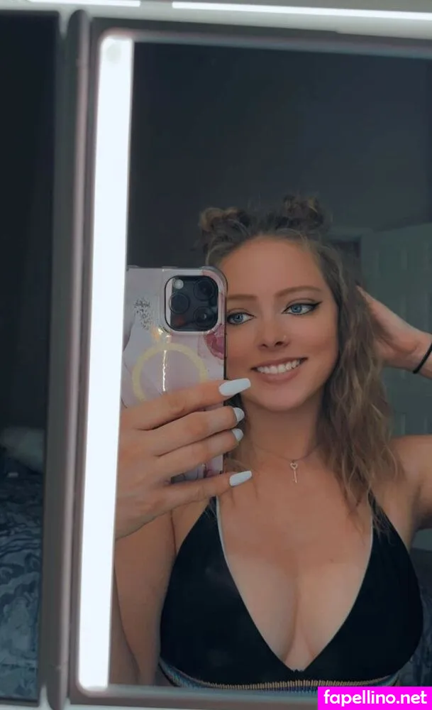 lexiinicolle, raychel.nicolle Nude Leaked OnlyFans Photo #VejrzlBlEk