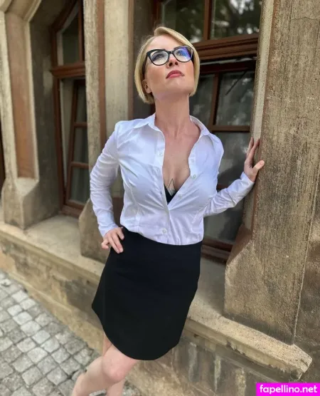 Lexikoenig OnlyFans Thumbnail #U1QPlGBNfk