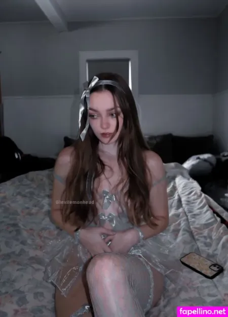 Lexilemonhead 3 OnlyFans Thumbnail #9Y8Pg4LUox