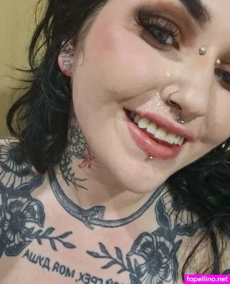 Lexilovelacexo OnlyFans Thumbnail #UoLD2rfUOe