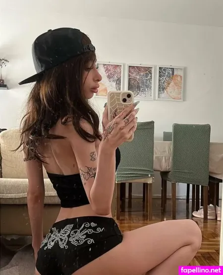 Lexiluvsuu OnlyFans Thumbnail #ffAAaz62oY