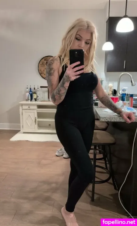 Leximirage OnlyFans Thumbnail #5Zb6QSGUZY