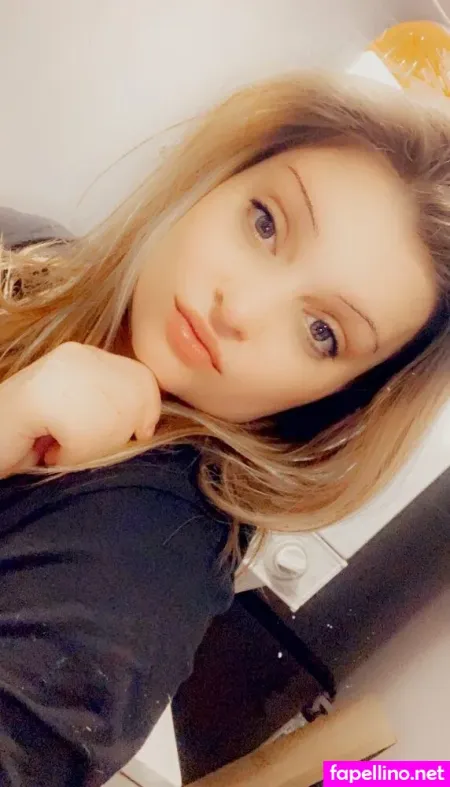 Lexishayfree OnlyFans Thumbnail #95RBe1J341