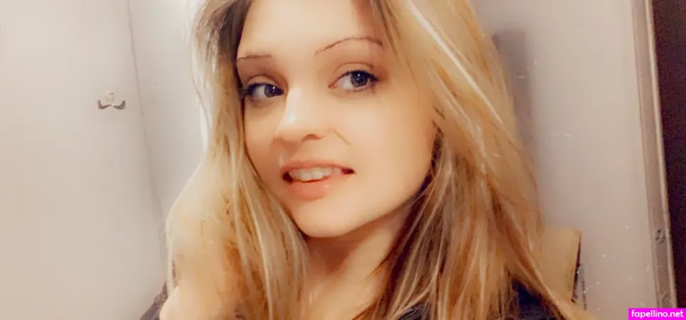 Lexishayfree OnlyFans Thumbnail #CIxG2K7GME