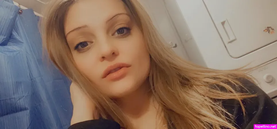 Lexishayfree OnlyFans Thumbnail #KhcHl1K4eb
