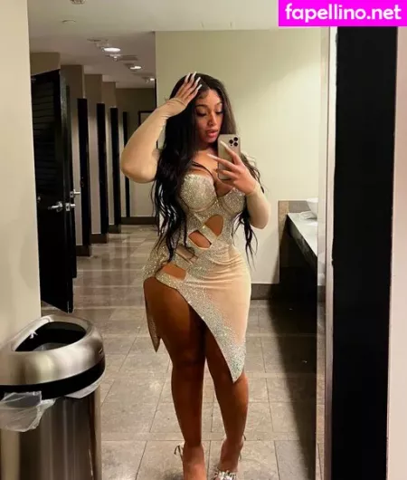 Lexxiibaebie OnlyFans Thumbnail #gxDNxqrXAt