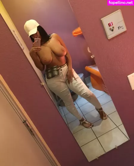 Lexxxilondon OnlyFans Thumbnail #ENwybPGE7d