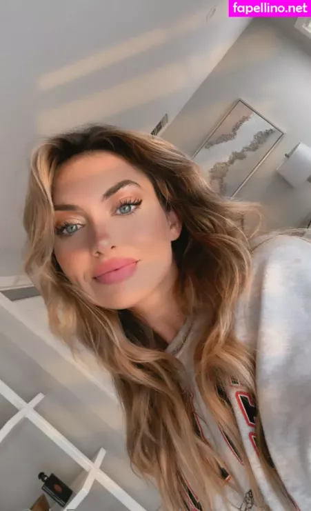 Lexxyjordan OnlyFans Thumbnail #hvpPBDqu8Q