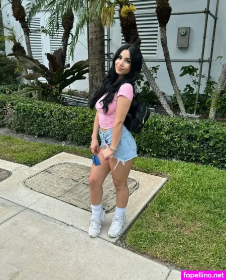 Lexykhadra OnlyFans Thumbnail #8VRAEfEBP8