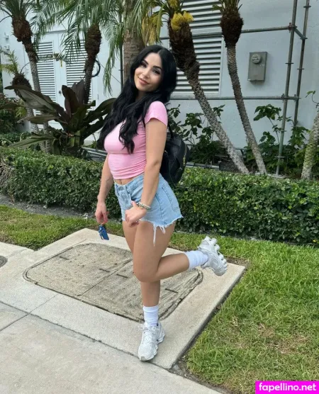 Lexykhadra OnlyFans Thumbnail #Ehqw8e7mdL