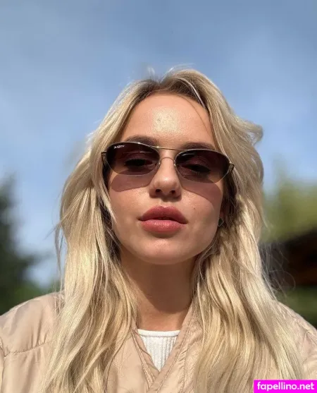 Lexyy Grey OnlyFans Thumbnail #XHBroUJbZv