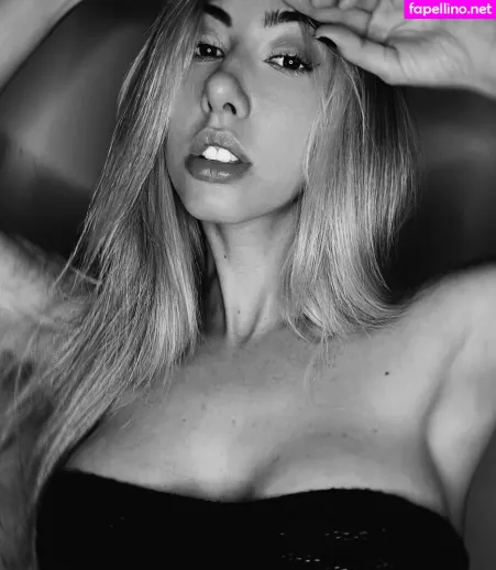 Leya Emanuelly OnlyFans Thumbnail #s6LBDd41Vm