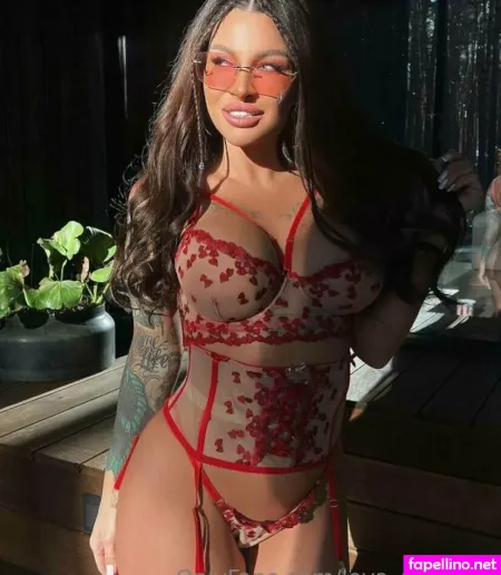 Leya Nympho OnlyFans Thumbnail #FdO0gQUffl