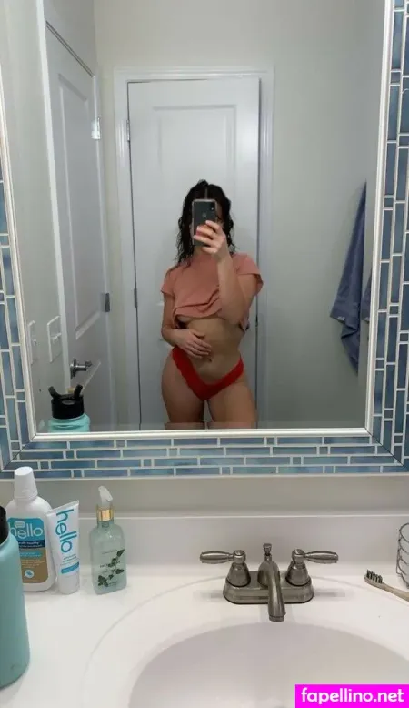 Leyla Ingalls OnlyFans Thumbnail #VhMLOIdOKT