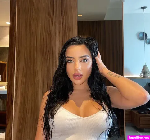 Leyla Lahouar OnlyFans Thumbnail #PU1J1I7w5U