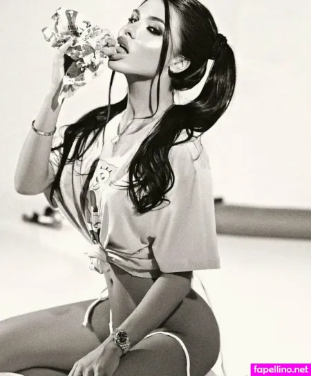 Leyla Night OnlyFans Thumbnail #D3WNr1f0sP