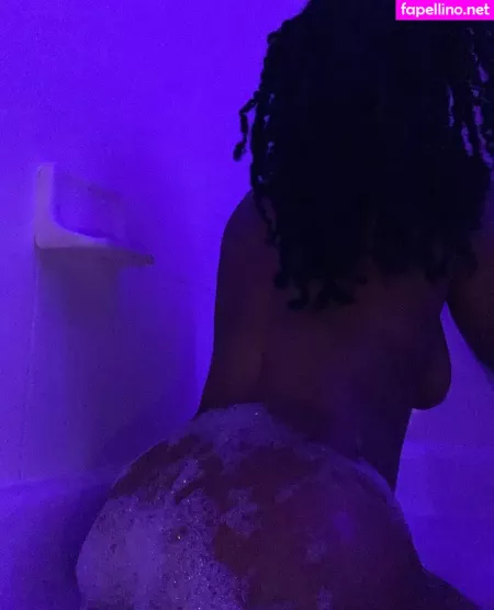 Lezblueprnt OnlyFans Thumbnail #0hYyt1I0Js