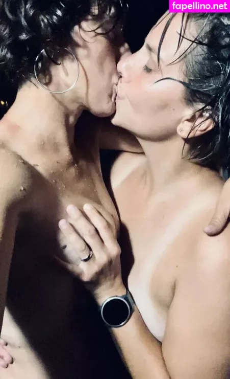 Lezfemmes OnlyFans Thumbnail #sRHxVC6v0z