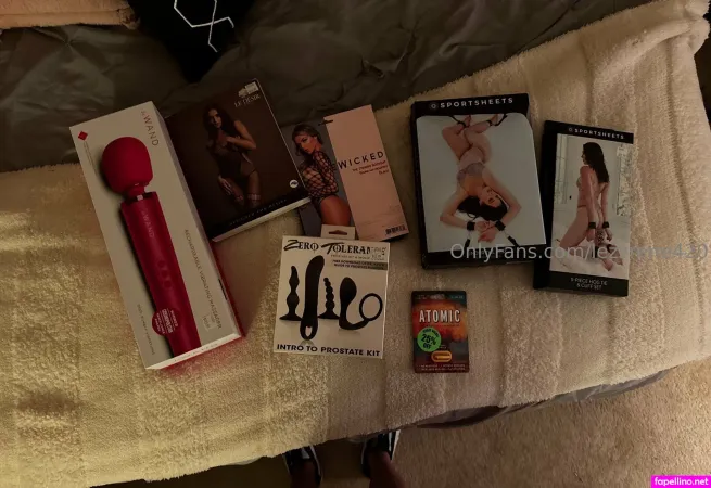 Lezzrene420 OnlyFans Thumbnail #FjqEehogu8