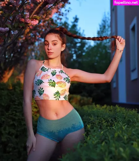 Li Si OnlyFans Thumbnail #A416VSDgPC