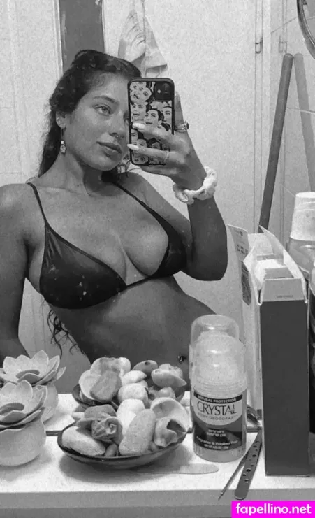 Li Yam Dvash OnlyFans Thumbnail #zK6tfiJf1I