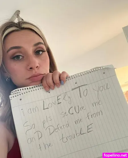 Lia Andersson OnlyFans Thumbnail #KdjHUiUyk8