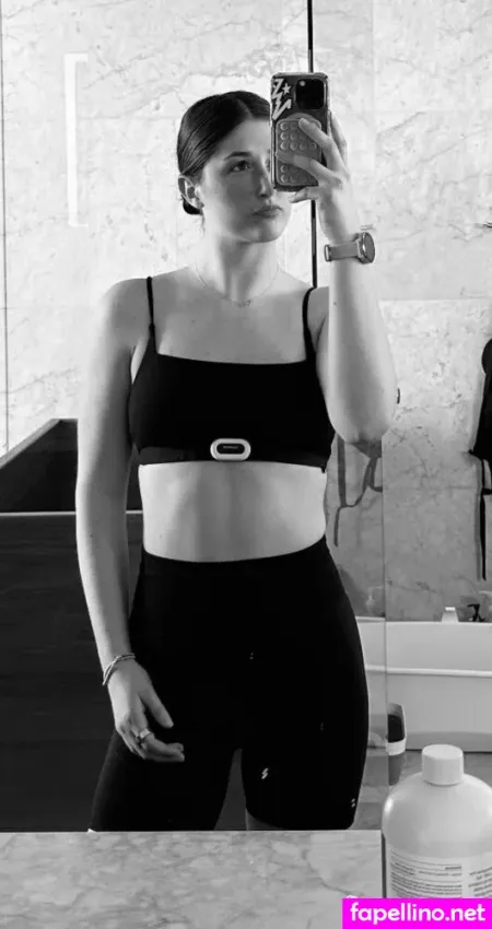 Lia Block OnlyFans Thumbnail #LrGhYJBo9C