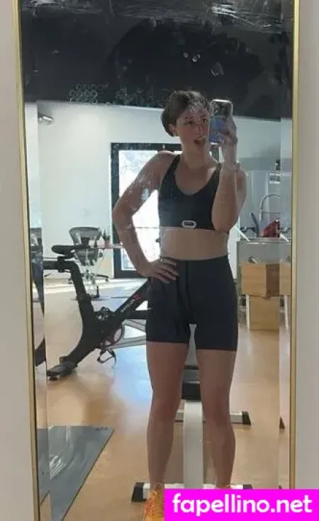 Lia Block OnlyFans Thumbnail #exis91c3bi