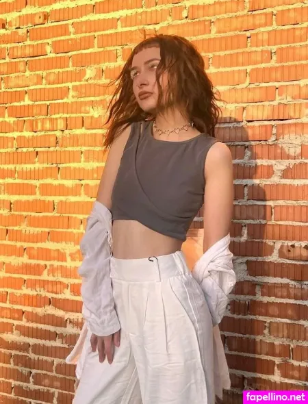 Lia Isaieva OnlyFans Thumbnail #7qx7OGmw3N