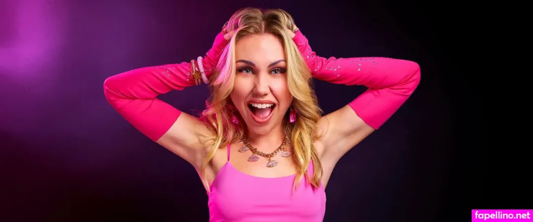 Lia Larsson OnlyFans Thumbnail #WshX5vkrFa