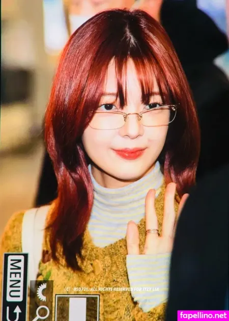 Lia Loves OnlyFans Thumbnail #o7zDALNOM4