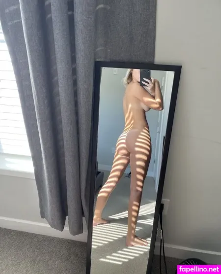 Lia Lynn 1 OnlyFans Thumbnail #O8BkCLLRSz