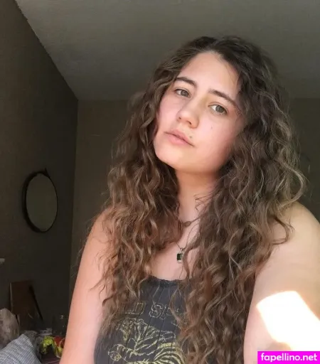 Lia Marie Johnson OnlyFans Thumbnail #Yjfdcyo8Tb