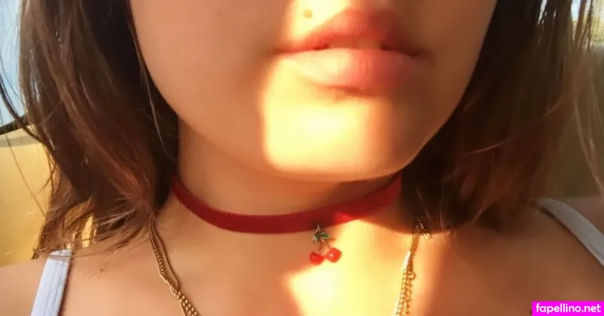 Lia Marie Johnson OnlyFans Thumbnail #xKgTOudzp3