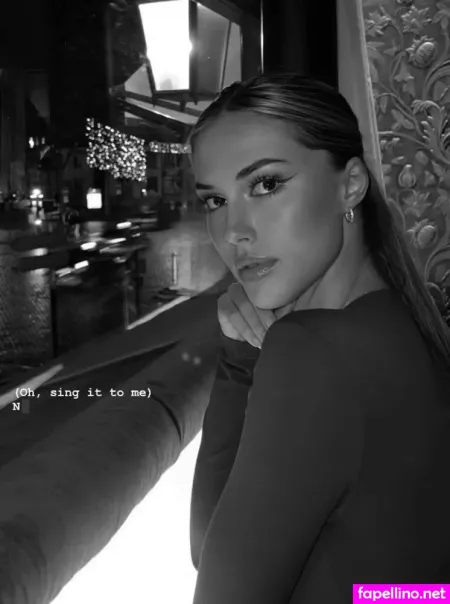 Lia Roul OnlyFans Thumbnail #2zggu0VhNM