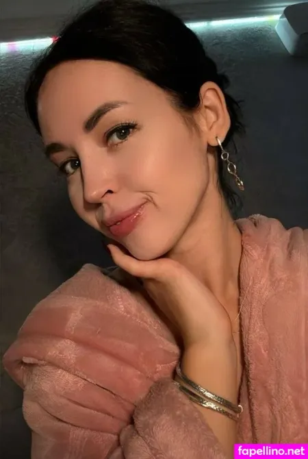 Lia Verse OnlyFans Thumbnail #BQ4SQZWu8p