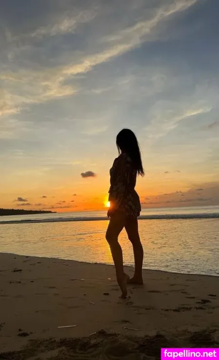 Lia Verse OnlyFans Thumbnail #hxWhshFRCv