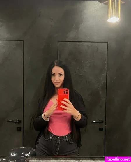 Lia Verse OnlyFans Thumbnail #raK5epavxT