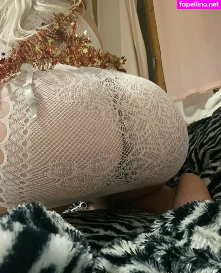 Liakittygirl OnlyFans Thumbnail #sIidK42ow1