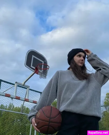 Lialawrence OnlyFans Thumbnail #DGtS9JOzpV